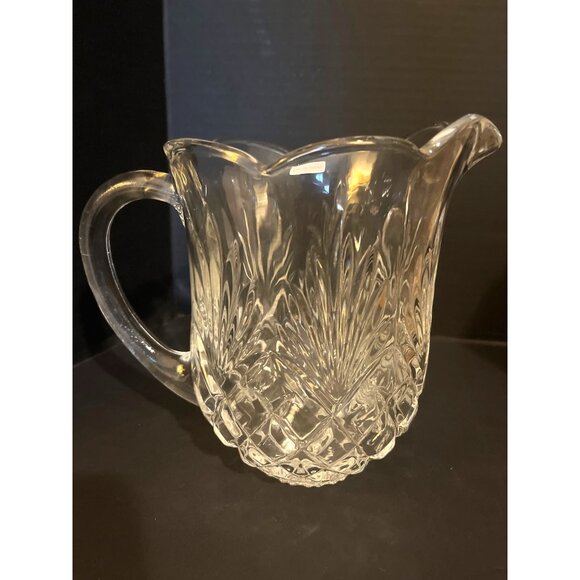 Shannon Dublin Crystal Pitcher 46 Oz Elegant New in Box - Picture 1 of 5